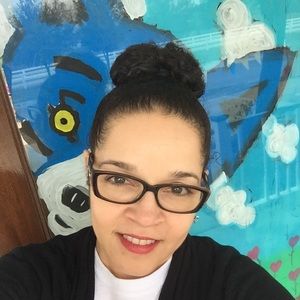 Meet your Posher, Michele